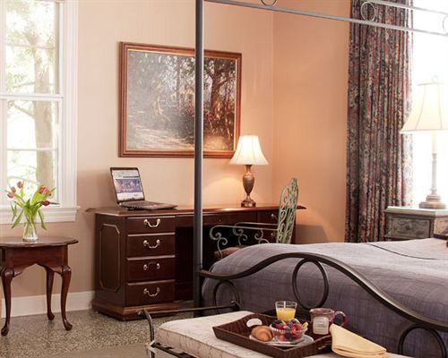 The Stockade Bed And Breakfast バトンルージュ エクステリア 写真